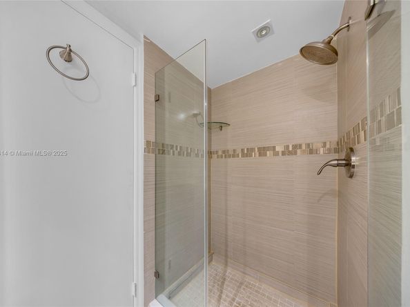 3610 Yacht Club Dr 1409, Aventura FL 33180