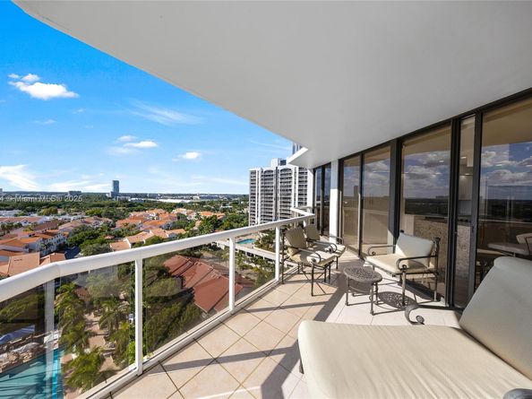 3610 Yacht Club Dr 1409, Aventura FL 33180