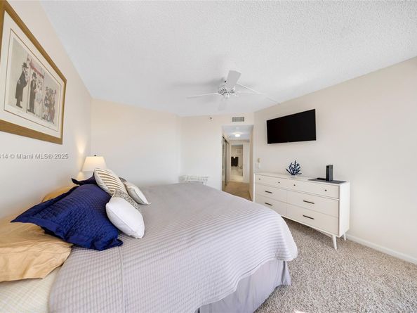 3610 Yacht Club Dr 1409, Aventura FL 33180