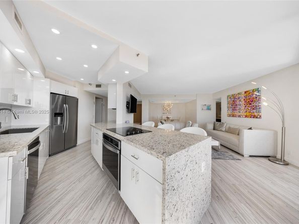 3610 Yacht Club Dr 1409, Aventura FL 33180