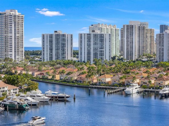 3610 Yacht Club Dr 1409, Aventura FL 33180