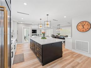 8605 SW 162nd St, Palmetto Bay FL 33157