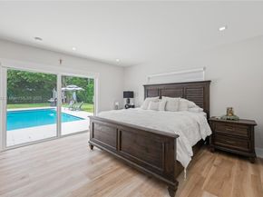 8605 SW 162nd St, Palmetto Bay FL 33157