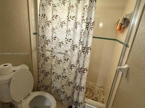 4136 Inverrary Dr 15C, Lauderhill FL 33319