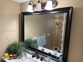 4136 Inverrary Dr 15C, Lauderhill FL 33319