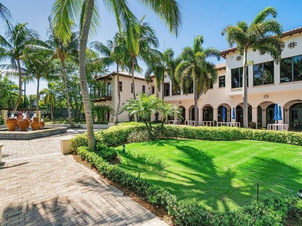 17838 Monte Vista Dr, Boca Raton FL 33496