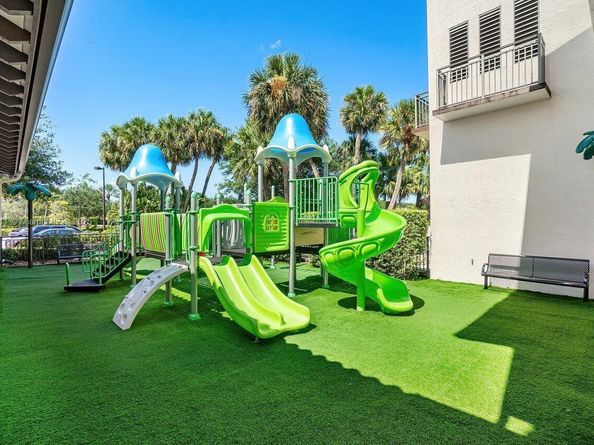 17838 Monte Vista Dr, Boca Raton FL 33496