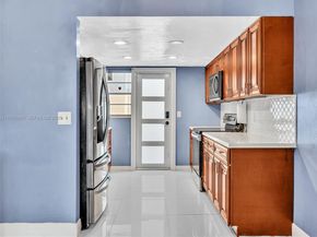 1400 S 19th Ave 1, Hollywood FL 33020