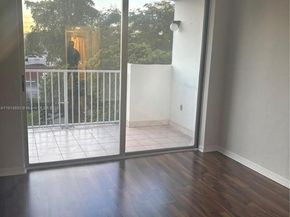 1200 NE Miami Gardens Dr 218W, Miami FL 33179