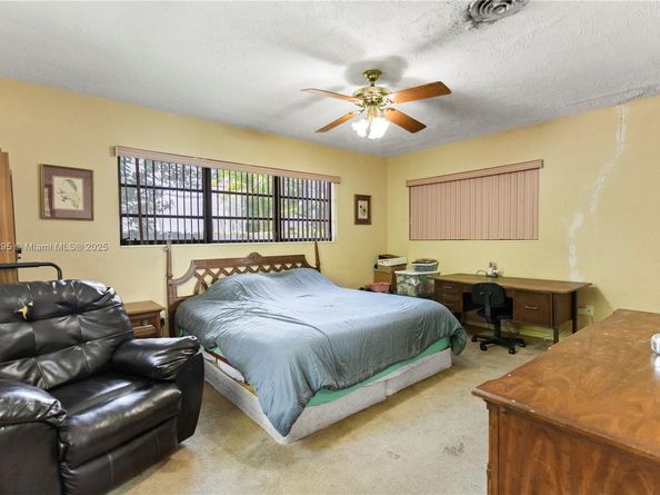 4322 Alton Rd, Miami Beach FL 33140