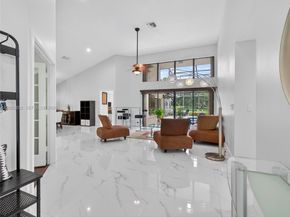 1025 Creekford Dr, Weston FL 33326
