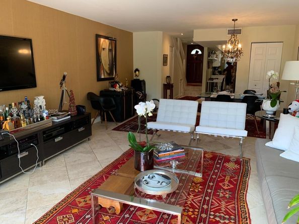 1734 NE 142nd St, North Miami FL 33181