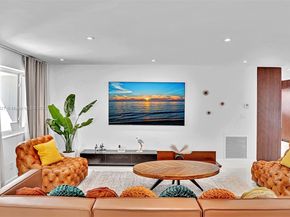 5005 Johnson St, Hollywood FL 33021