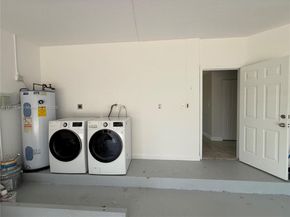 4157 NE 14th St, Homestead FL 33033