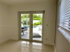 1321 Garfield St, Hollywood FL 33019