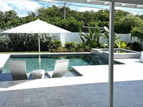 1321 Garfield St, Hollywood FL 33019