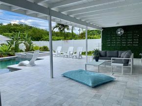 1321 Garfield St, Hollywood FL 33019