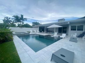 1321 Garfield St, Hollywood FL 33019