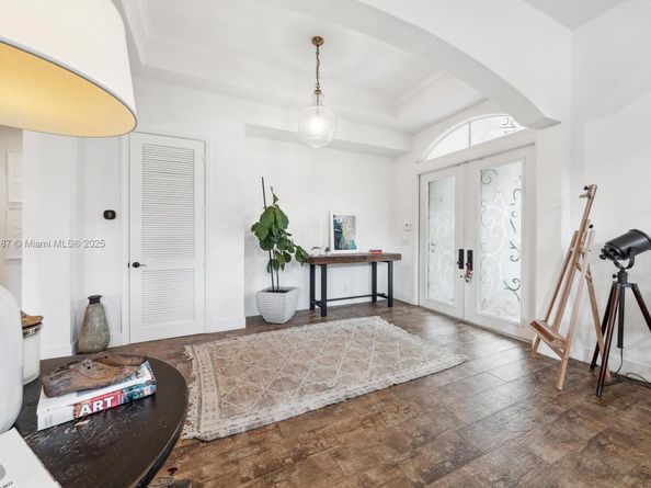 4864 Tropicana Ave, Cooper City FL 33330