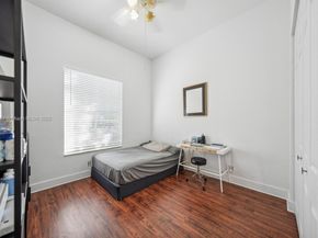 4864 Tropicana Ave, Cooper City FL 33330