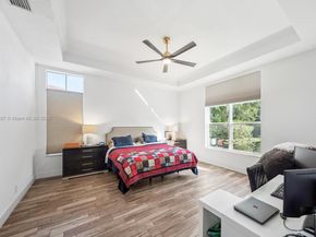 4864 Tropicana Ave, Cooper City FL 33330