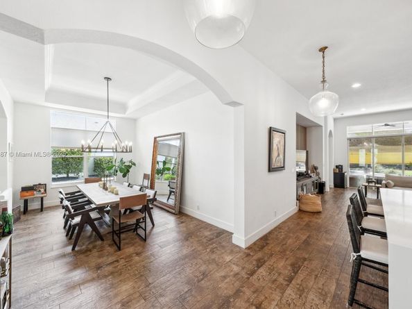 4864 Tropicana Ave, Cooper City FL 33330