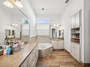 4864 Tropicana Ave, Cooper City FL 33330