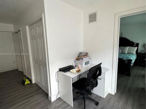 5923 SW 147th Pl, Miami FL 33193
