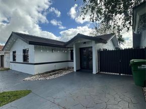 5923 SW 147th Pl, Miami FL 33193
