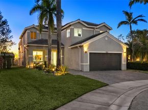 1828 Aspen Ln, Weston FL 33327