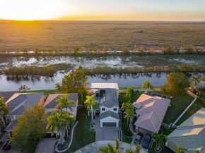 1828 Aspen Ln, Weston FL 33327