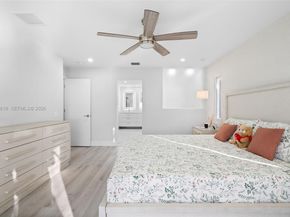 1828 Aspen Ln, Weston FL 33327