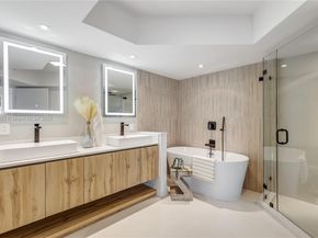 6301 Collins Ave 1405, Miami Beach FL 33141