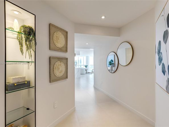 6301 Collins Ave 1405, Miami Beach FL 33141
