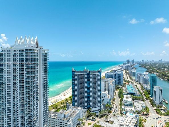 6301 Collins Ave 1405, Miami Beach FL 33141