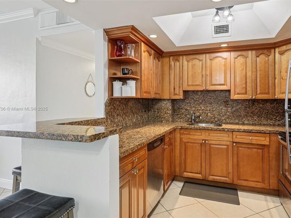 7441 Wayne Ave 2B, Miami Beach FL 33141