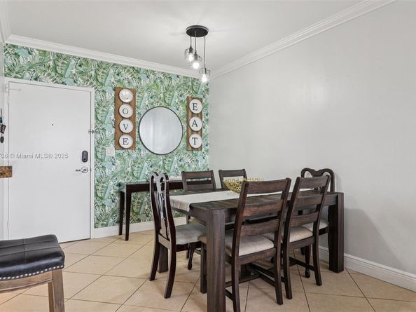 7441 Wayne Ave 2B, Miami Beach FL 33141