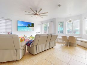 1922 SE 22nd Ct, Homestead FL 33035