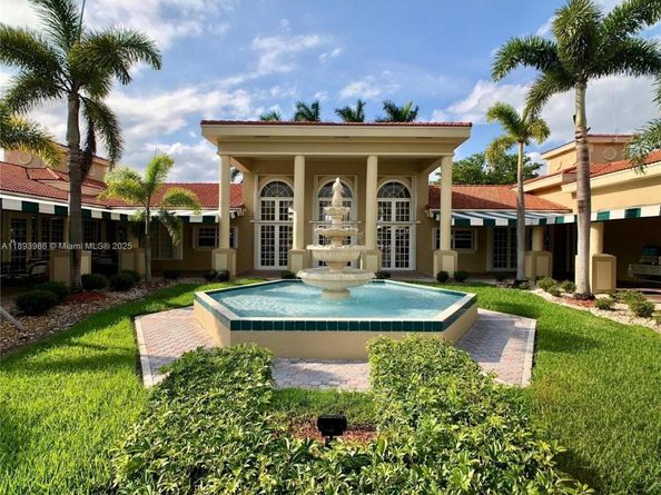 1922 SE 22nd Ct, Homestead FL 33035