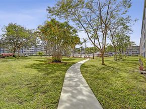 4650 Washington St 209, Hollywood FL 33021