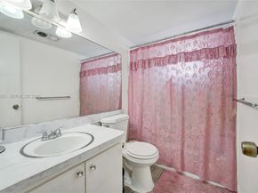 4650 Washington St 209, Hollywood FL 33021