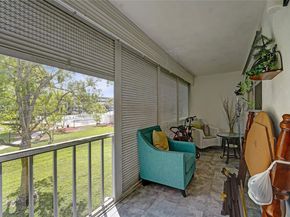 4650 Washington St 209, Hollywood FL 33021