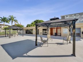 4650 Washington St 209, Hollywood FL 33021