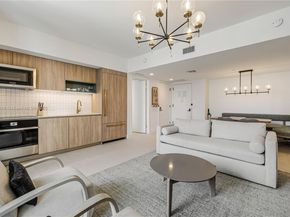 159 NE 6th St 3601, Miami FL 33132