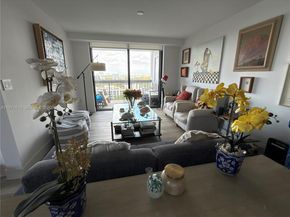 2333 Brickell Ave 1616, Miami FL 33129