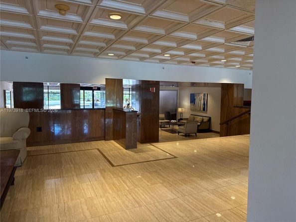 2333 Brickell Ave 1616, Miami FL 33129