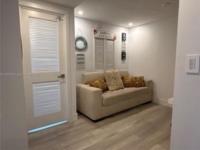 2333 Brickell Ave 1616, Miami FL 33129