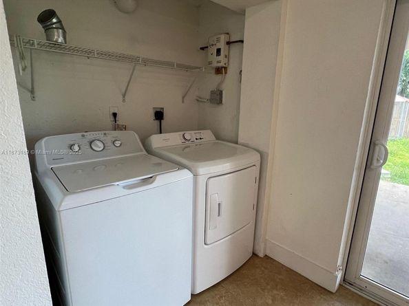 14721 Pierce St, Miami FL 33176