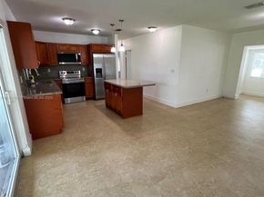 14721 Pierce St, Miami FL 33176