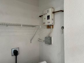 14721 Pierce St, Miami FL 33176